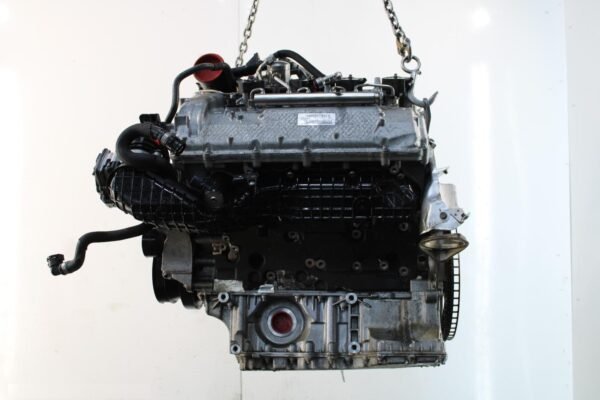 BMW 8 SERIES 2019  ENGINE - Image 4