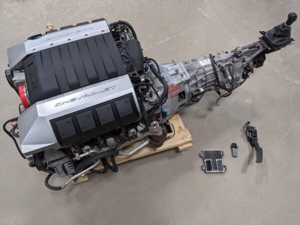 Chevrolet Camaro 6.2 LS3 Complete Engine with Transmission - Image 2